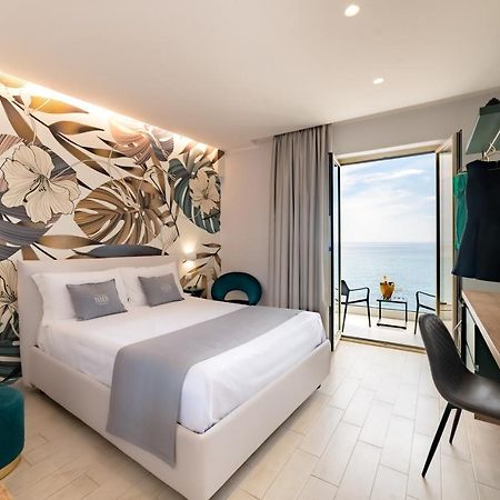 Bed and Breakfast Naxos Marina Bay Джардини-Наксос Экстерьер фото