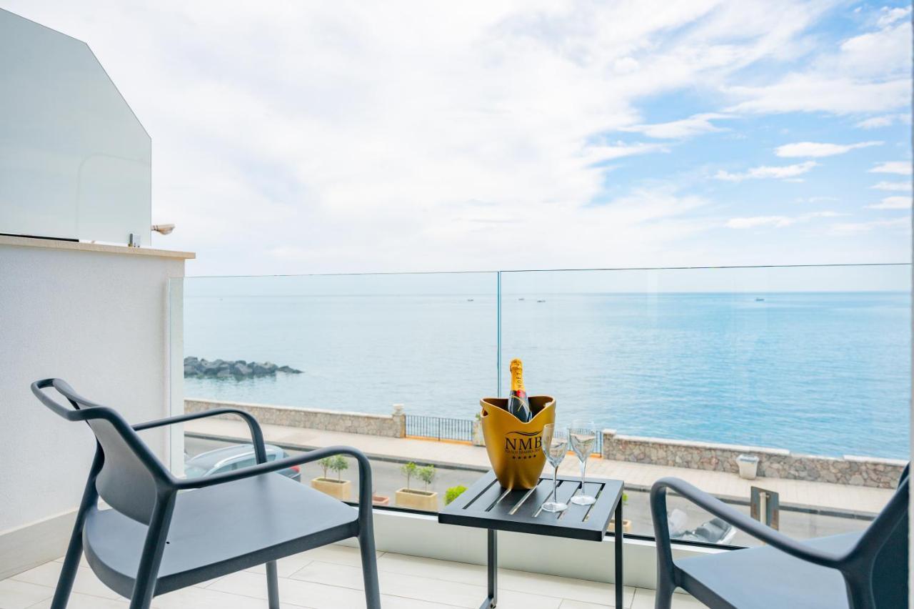 Bed and Breakfast Naxos Marina Bay Джардини-Наксос Экстерьер фото