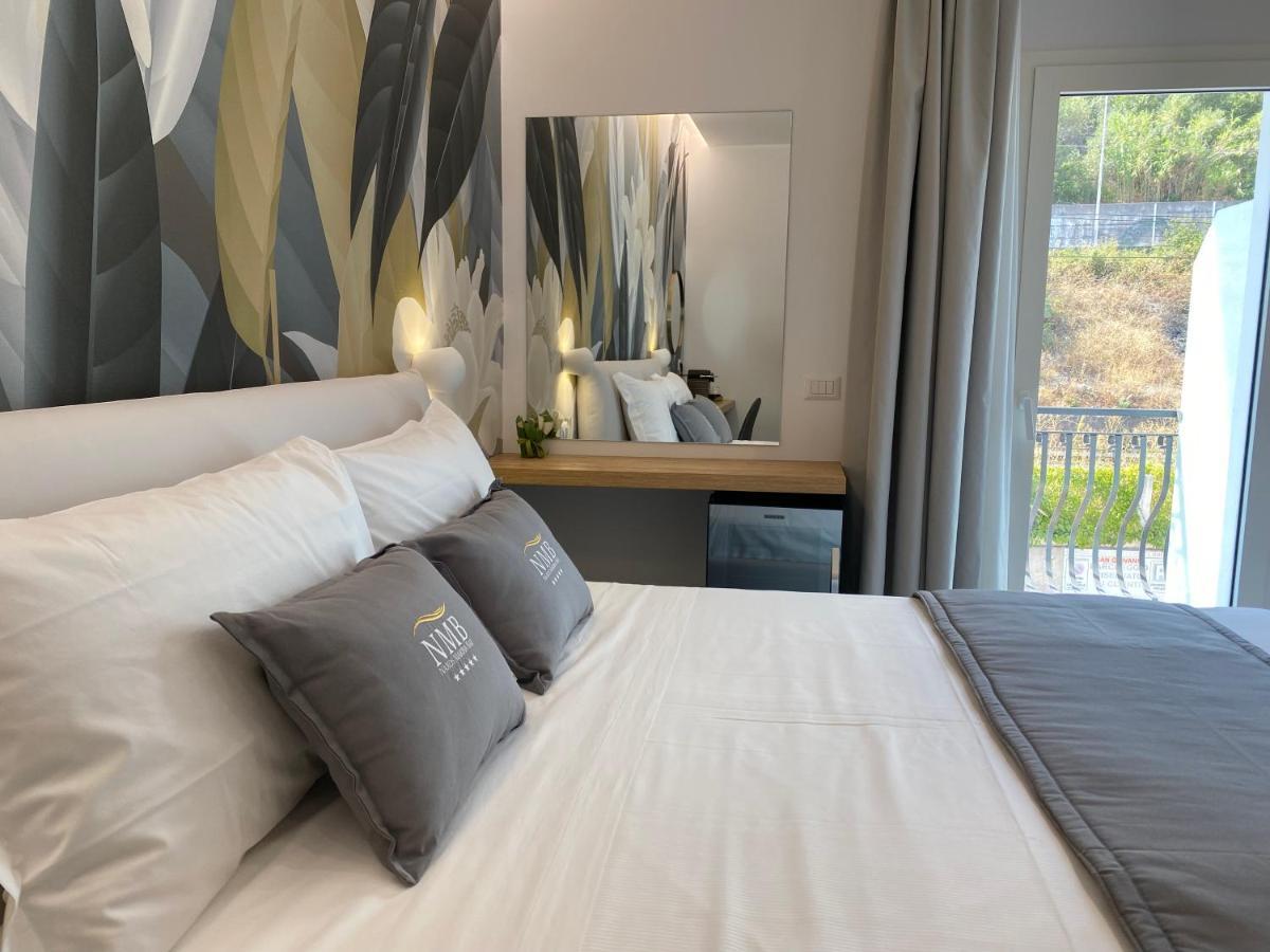 Bed and Breakfast Naxos Marina Bay Джардини-Наксос Экстерьер фото