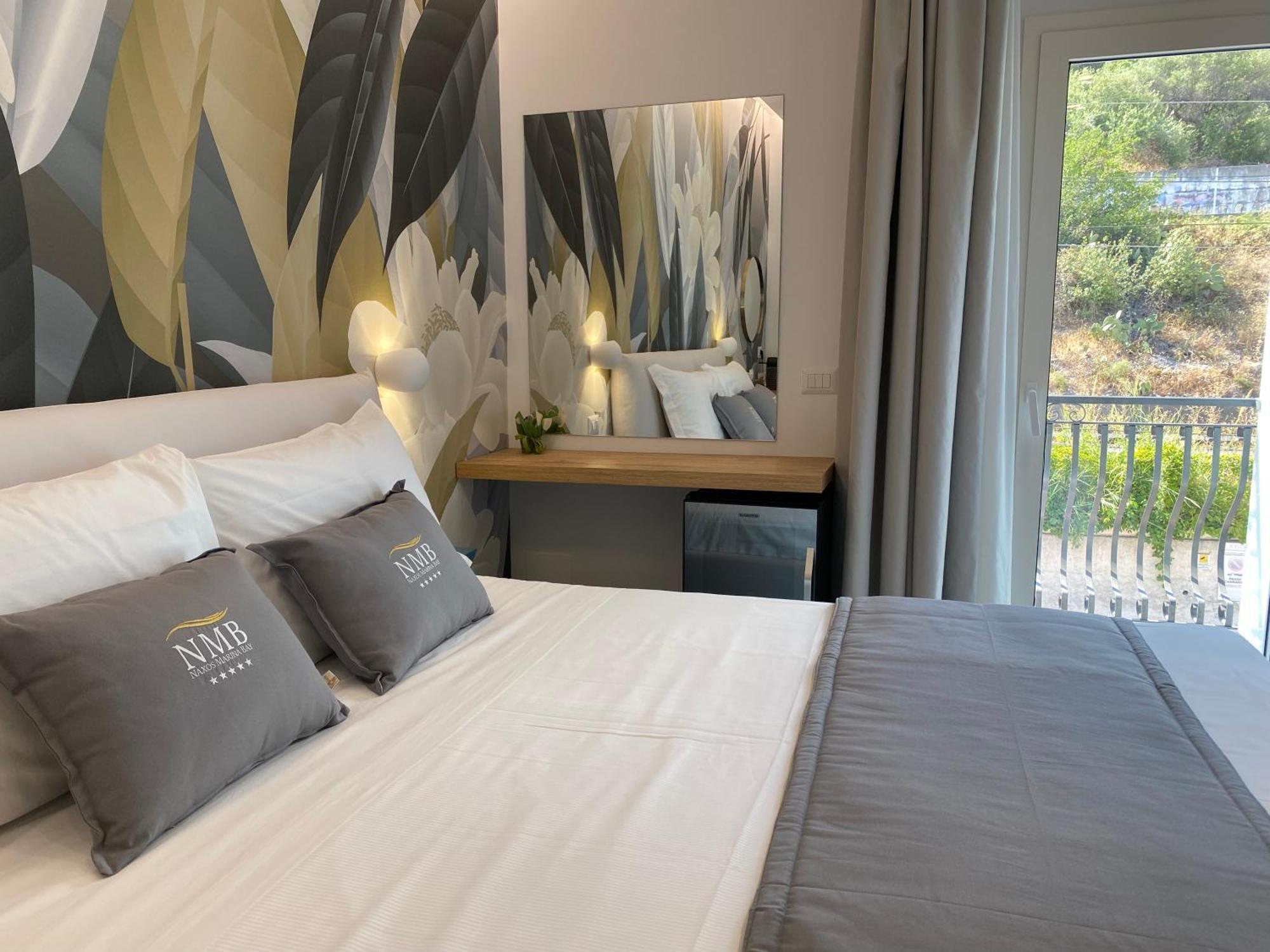 Bed and Breakfast Naxos Marina Bay Джардини-Наксос Экстерьер фото